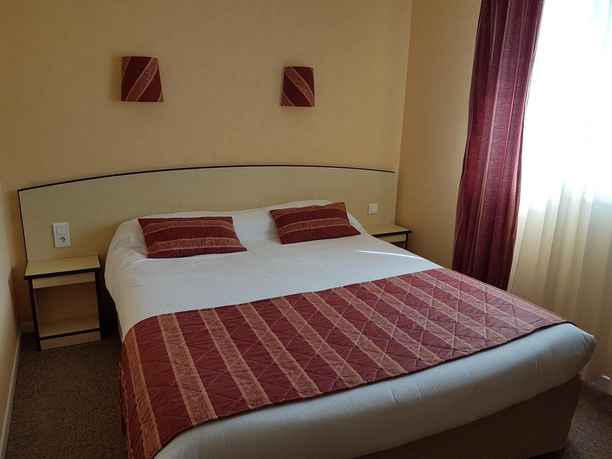 Logis Hotel Le Florina Sainte-Florine Экстерьер фото